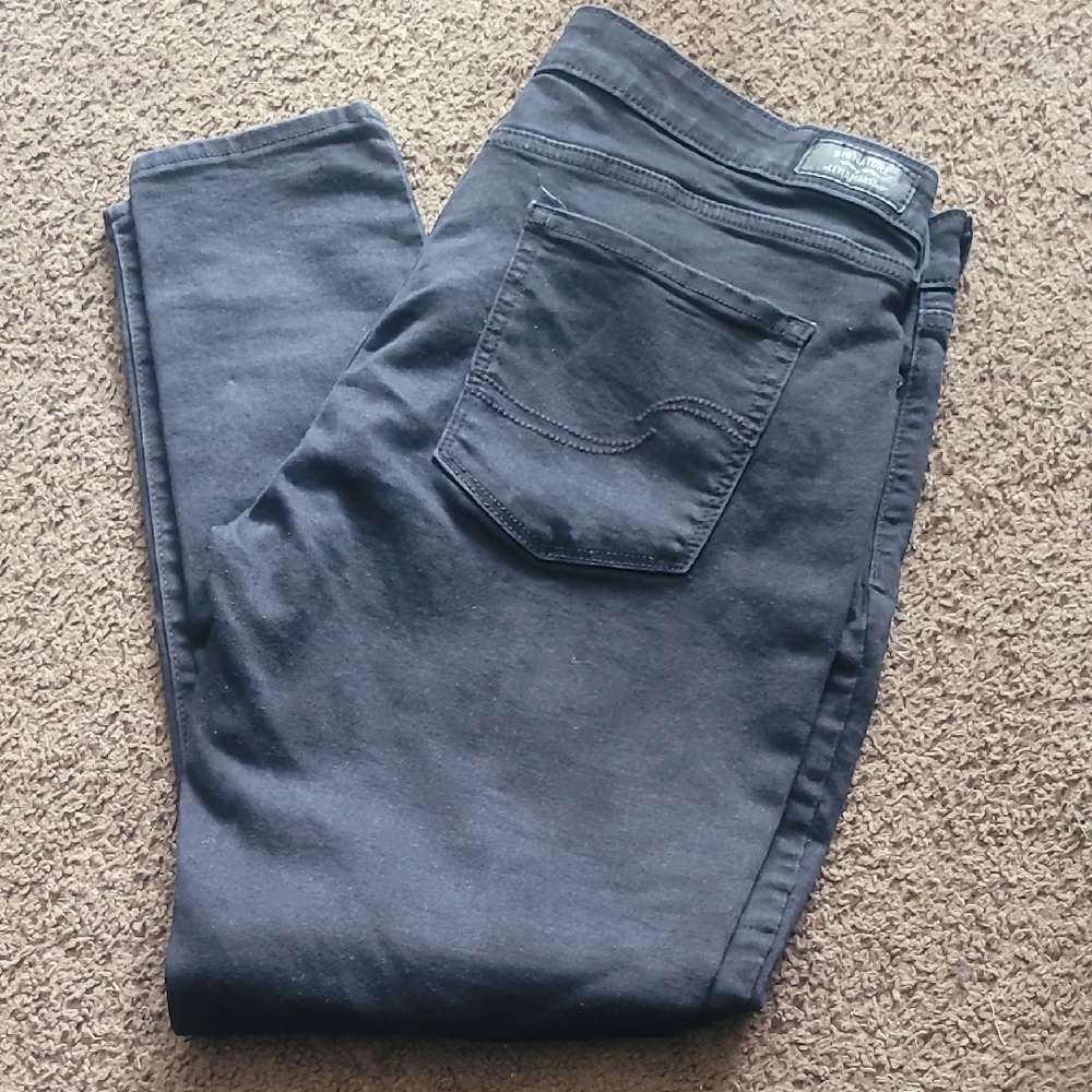 Signature by Levi Strauss Women's Black Skinny Jeans